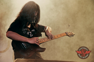 play guitar faster